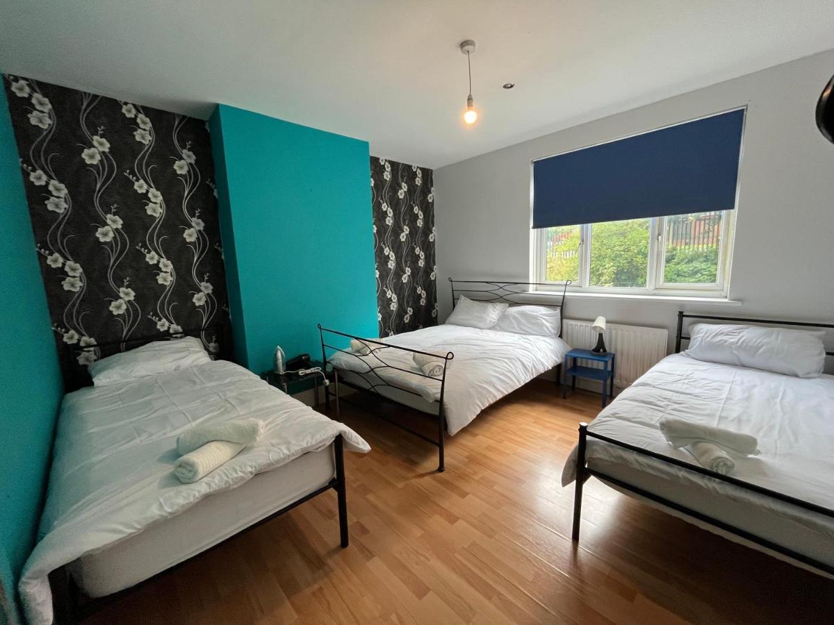2 Bedroom Apartment, 5 Minutes From City Centre นิวคาสเซิล อะพอน ไทน์ ภายนอก รูปภาพ